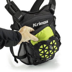 01-img-kriega-bolsillo-adicional-race-pouch-caqui 2