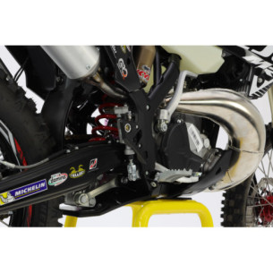 01-img-crosspro-protecciones-y-accesorios-moto-2CP225____0300 2